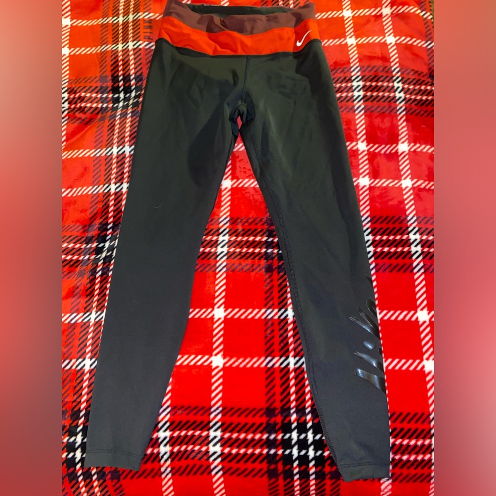 Nike dri-fit leggings